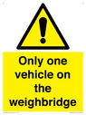 only-one-vehicle-on-the-weighbridge~